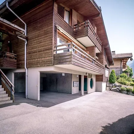 Apartman Polaton 3 *